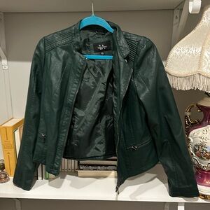 Dark emerald green fake leather jacket. L. 
La coalition zip up.